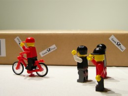 02 02 260x195 Lego a rozbalování Apple iPad