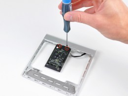 M1ZuPAMHtIiDUCCd.medium 260x195   Kompletně rozebraný Magic Trackpad