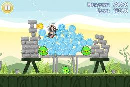 Angry Birds 4 260x173   5 nejnávykovějších her v historii iPhone