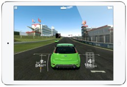 real racing3 11 260x178   Real Racing 3 – právoplatný nástupce, nebo zklamání?