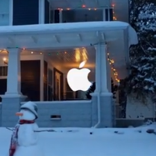 Apple Holiday ad