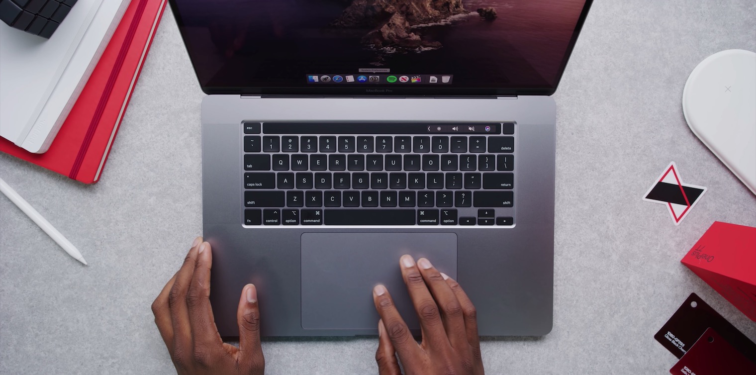 https://jablickar.cz/wp-content/uploads/2019/11/16-inch-MacBook-Pro-klavesnice-trackpad.jpeg