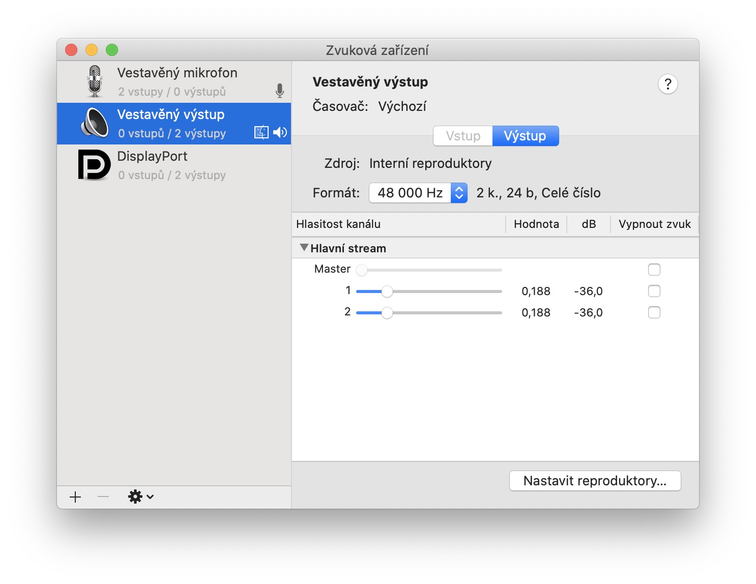 praskající reproduktory macbook pro 16" řešení