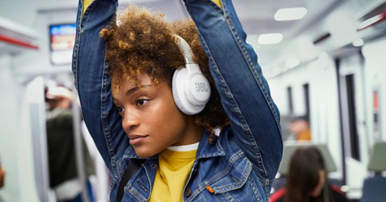 Sluchatka JBL akce MP fb