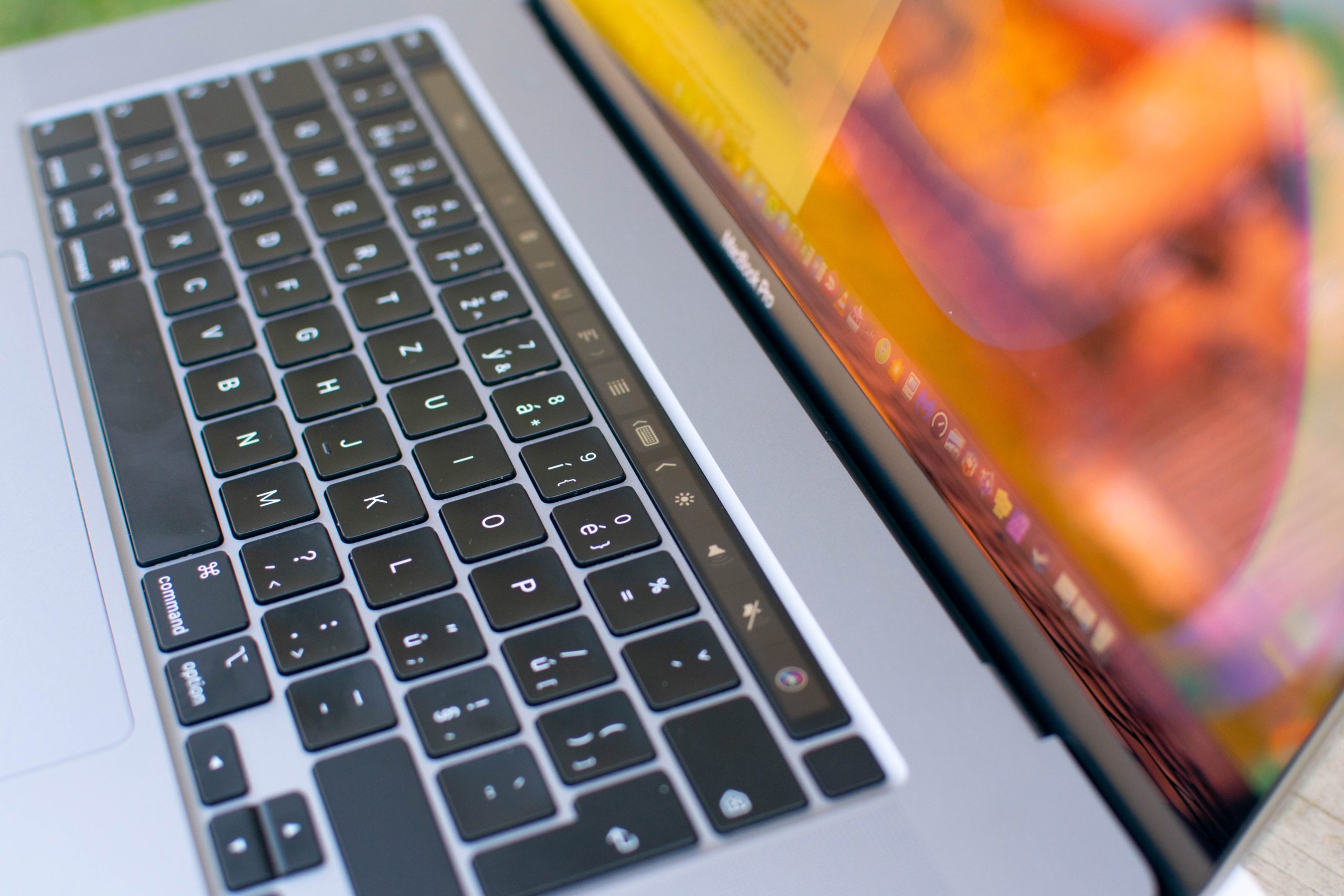 macbook pro 16 14 MacBook Pro 16"