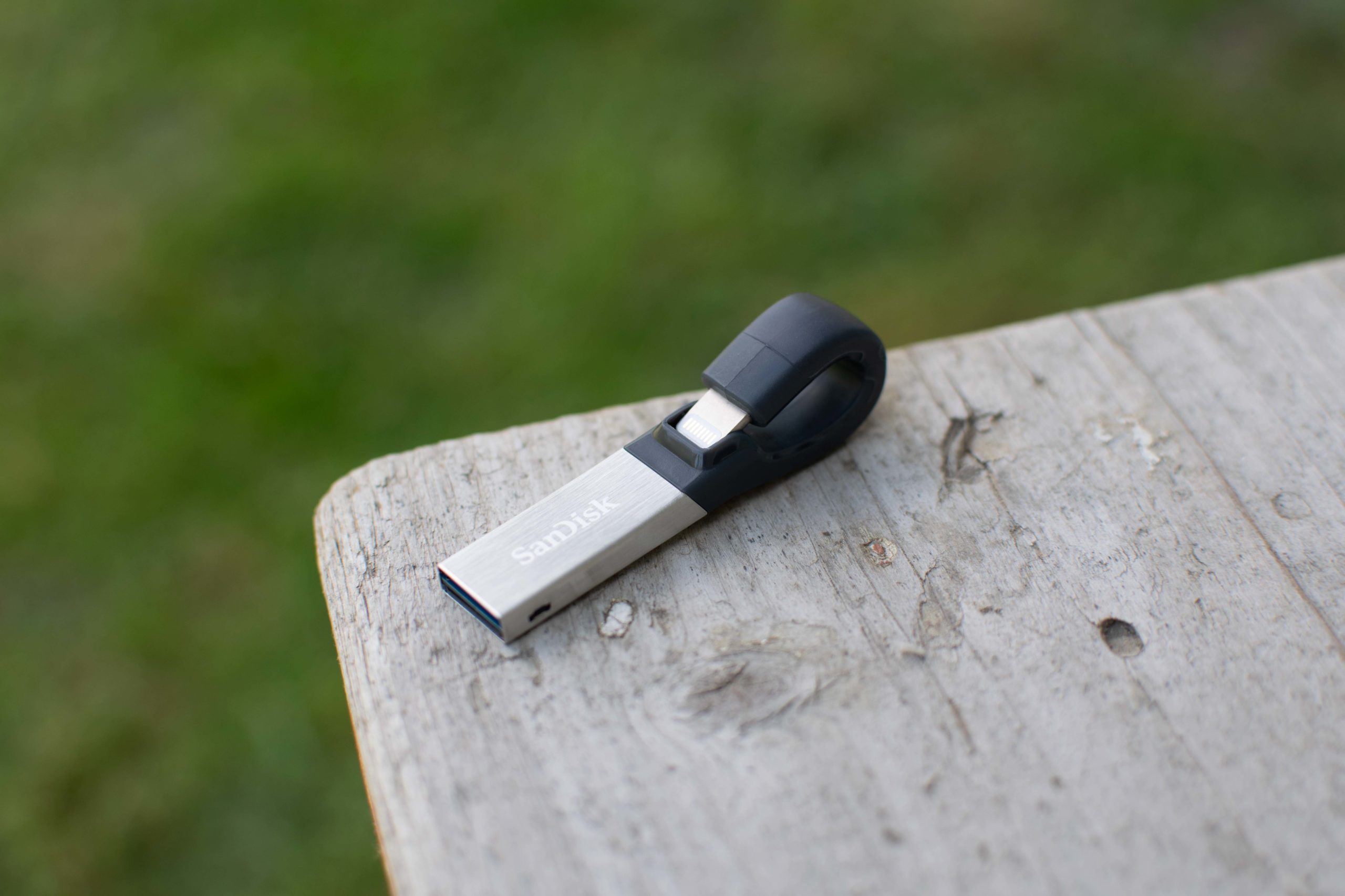 ixpand flash drive 4 SanDisk iXpand Flash Drive