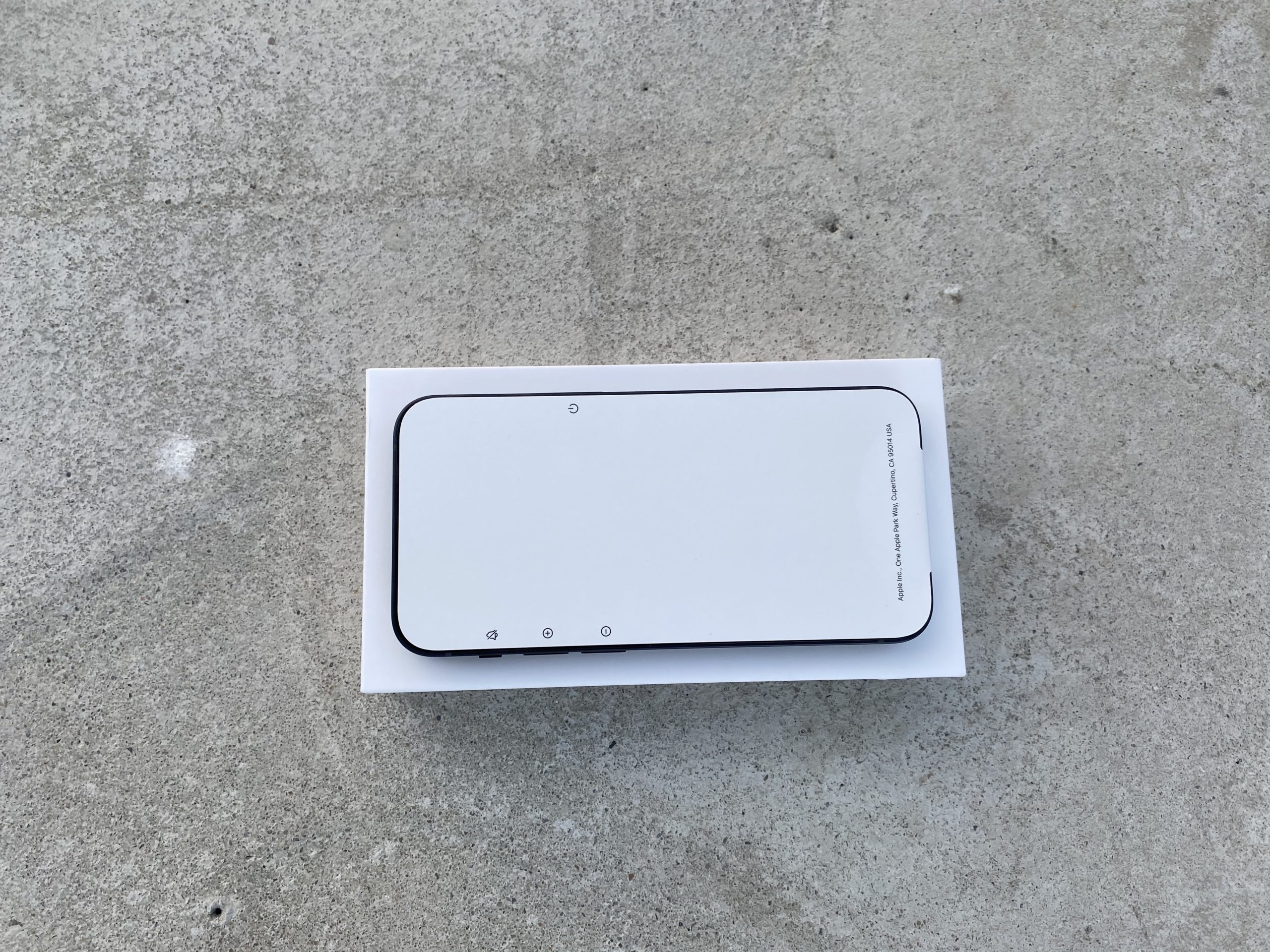 iPhone 12 mini LsA15 iPhone 12 mini Jablíčkář
