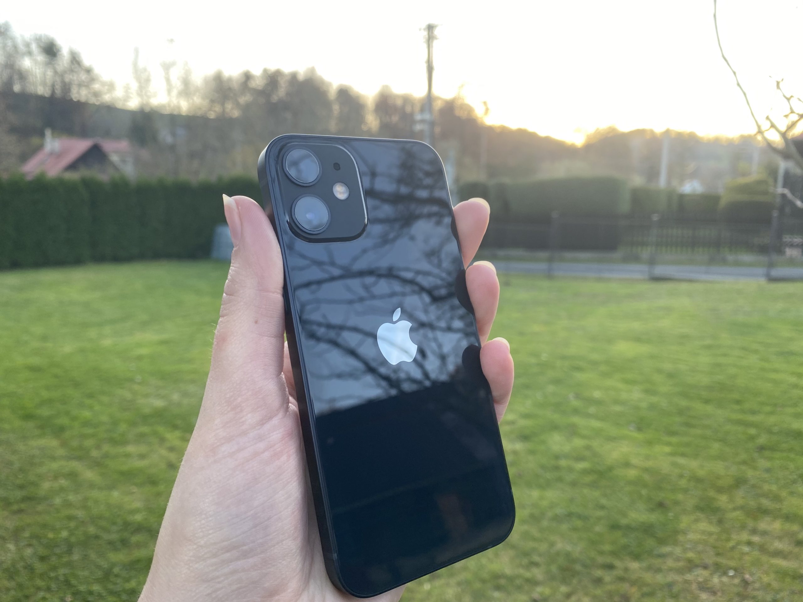 iPhone 12 mini LsA25 iPhone 12 mini Jablíčkář