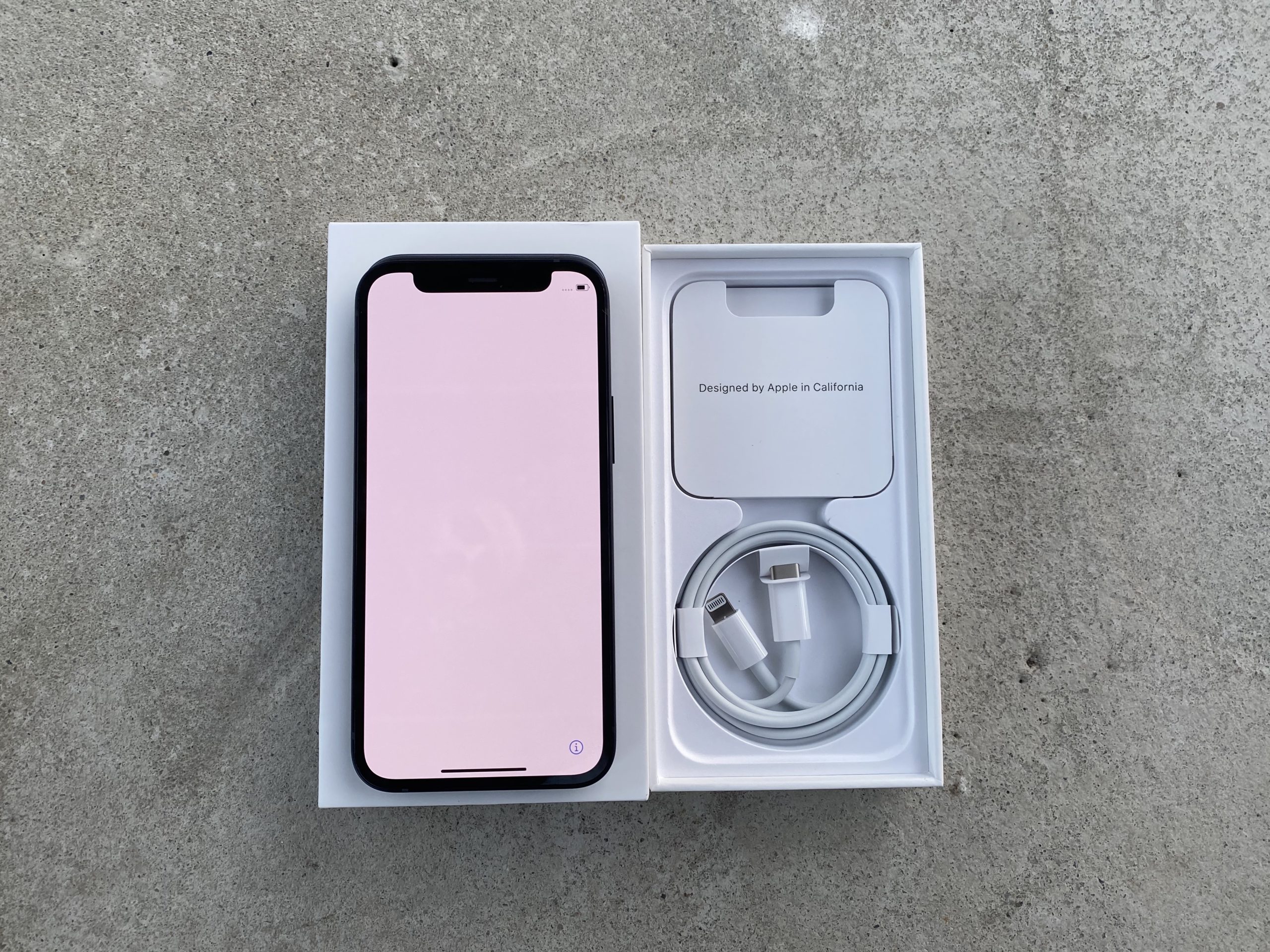 iPhone 12 mini LsA27 iPhone 12 mini Jablíčkář