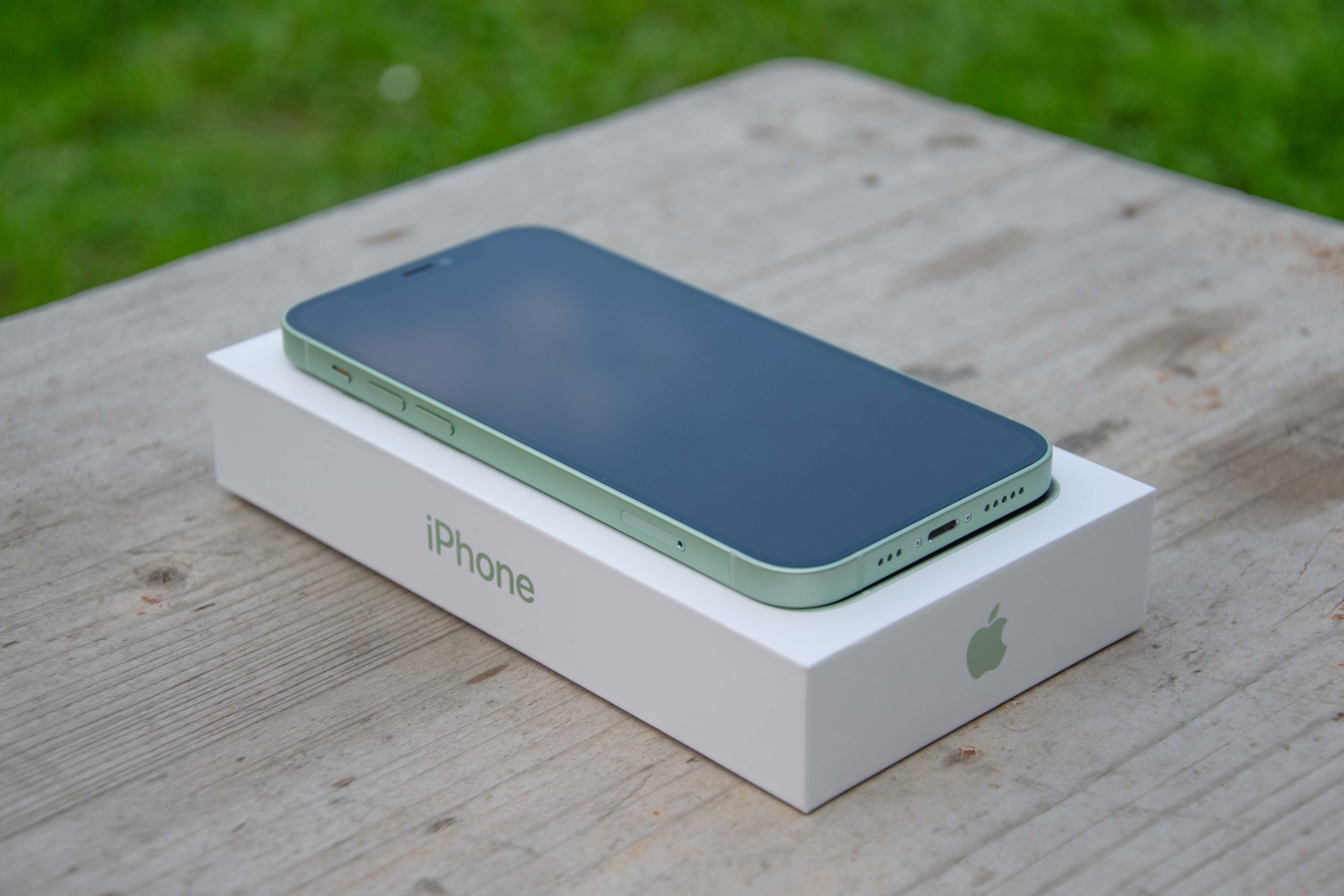 iphone 12 jablickar 15 iPhone 12 v redakci Jablíčkáře