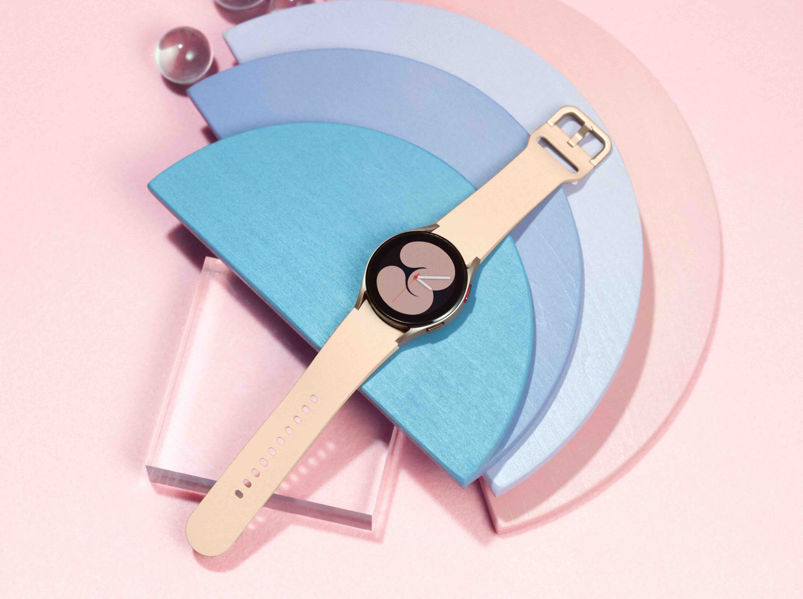F_02_03 Fresh Product_03_galaxywatch4_pinkgold_H Galaxy Watch 4