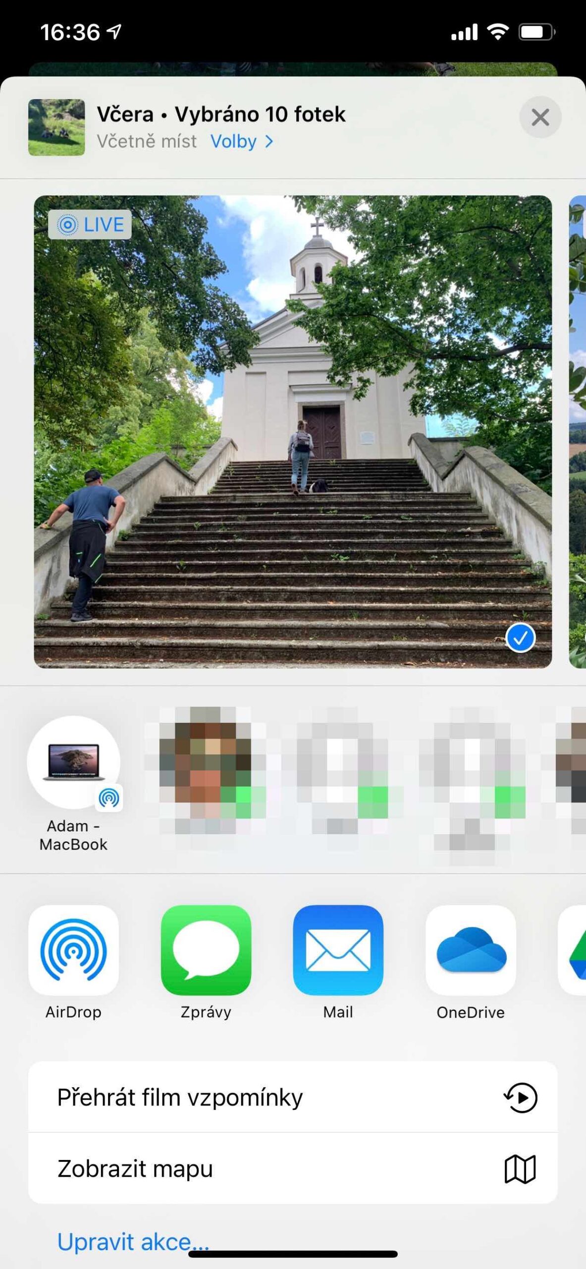 Sdílení fotek a videí na iPhonu