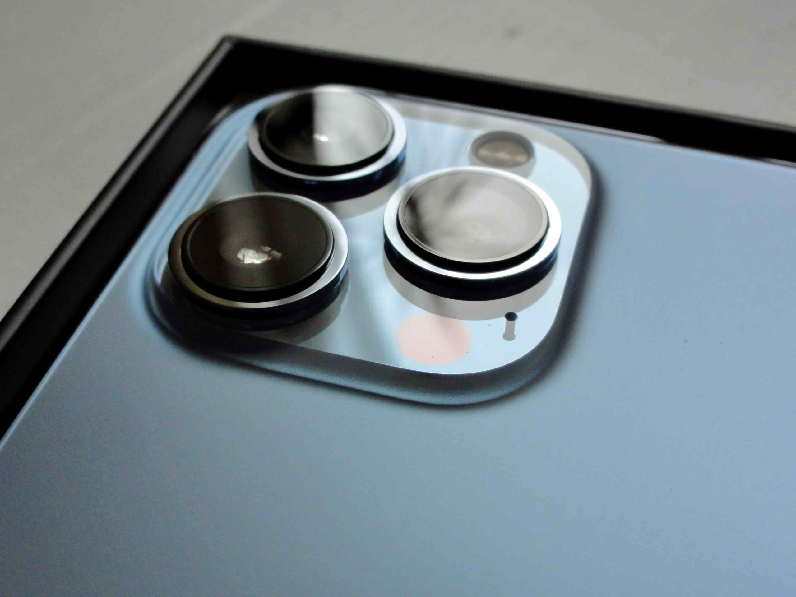 iPhone 13 Pro Max 6 unboxing