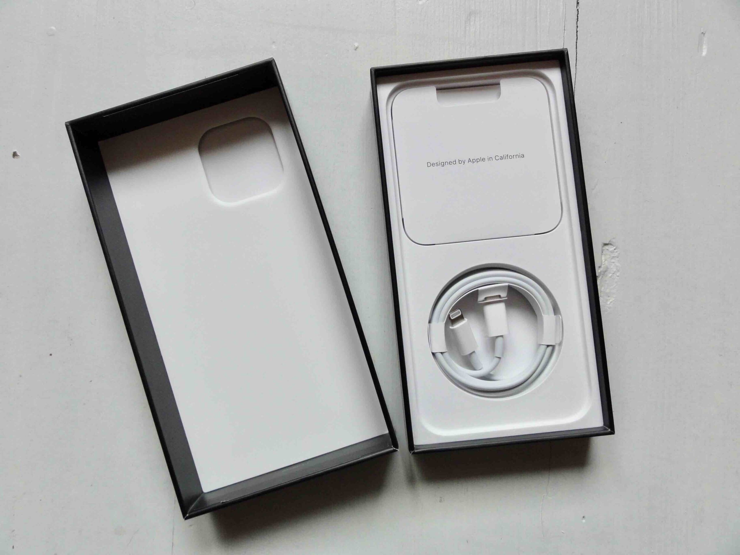 iPhone 13 Pro Max 8 unboxing