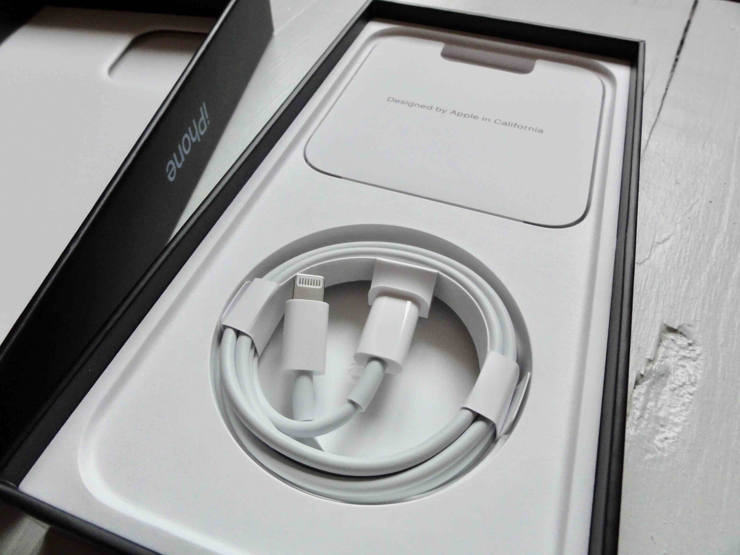 iPhone 13 Pro Max 9 unboxing