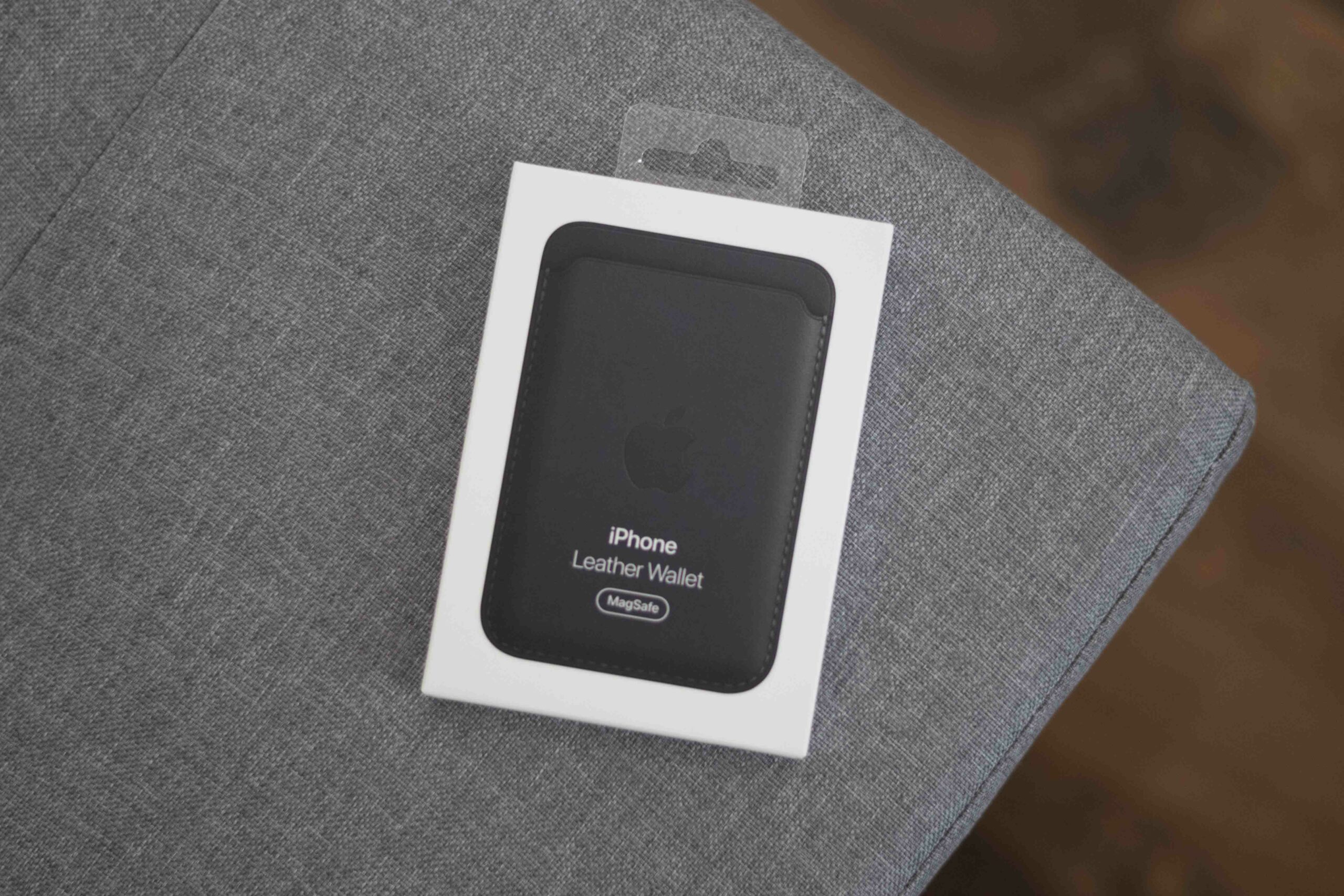 magsafe wallet jab 1