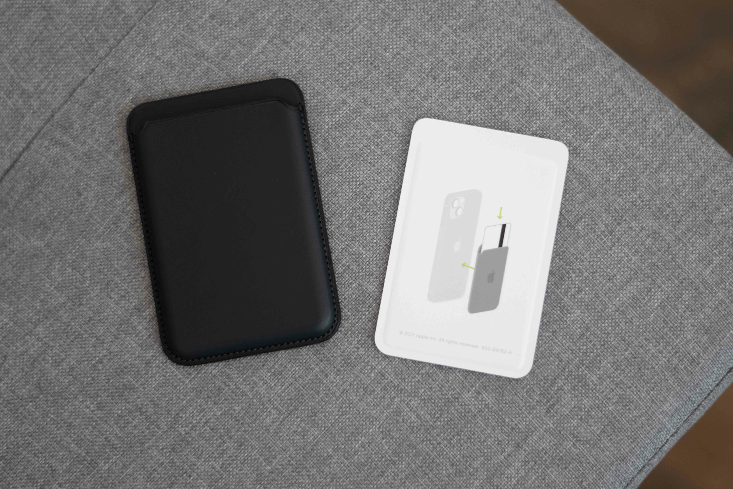 magsafe wallet jab 10