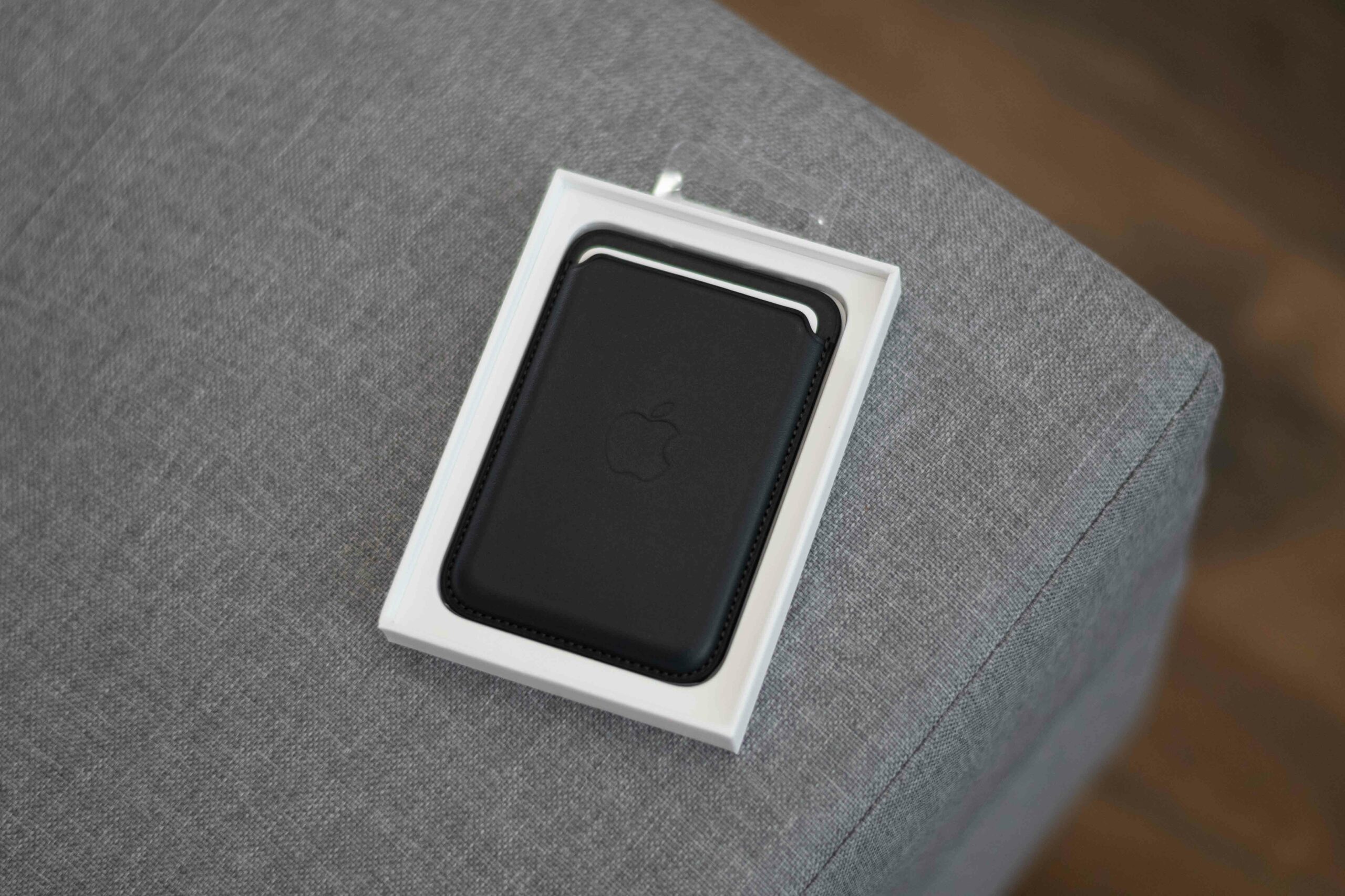 magsafe wallet jab 6