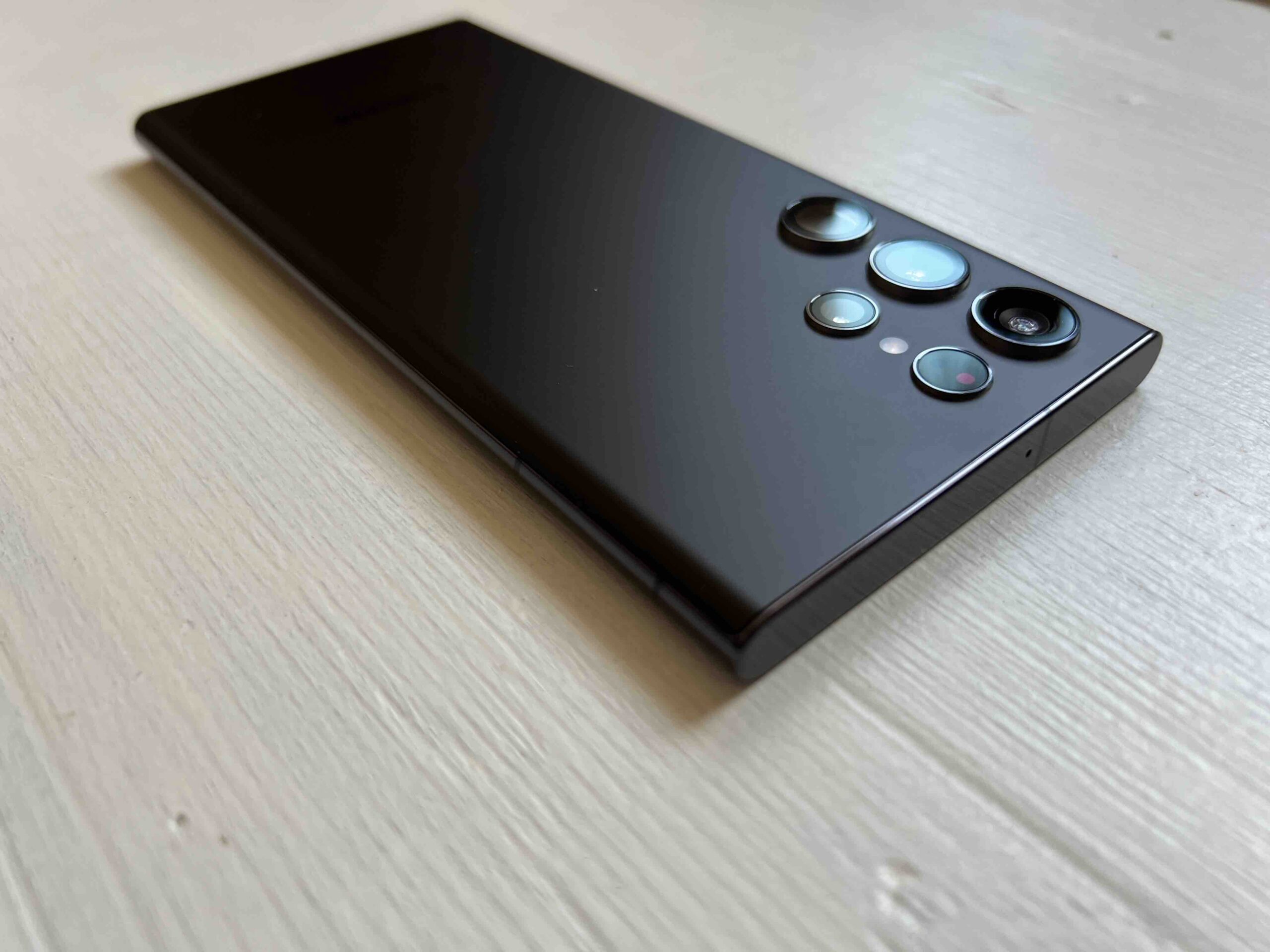 22 Ultra 11