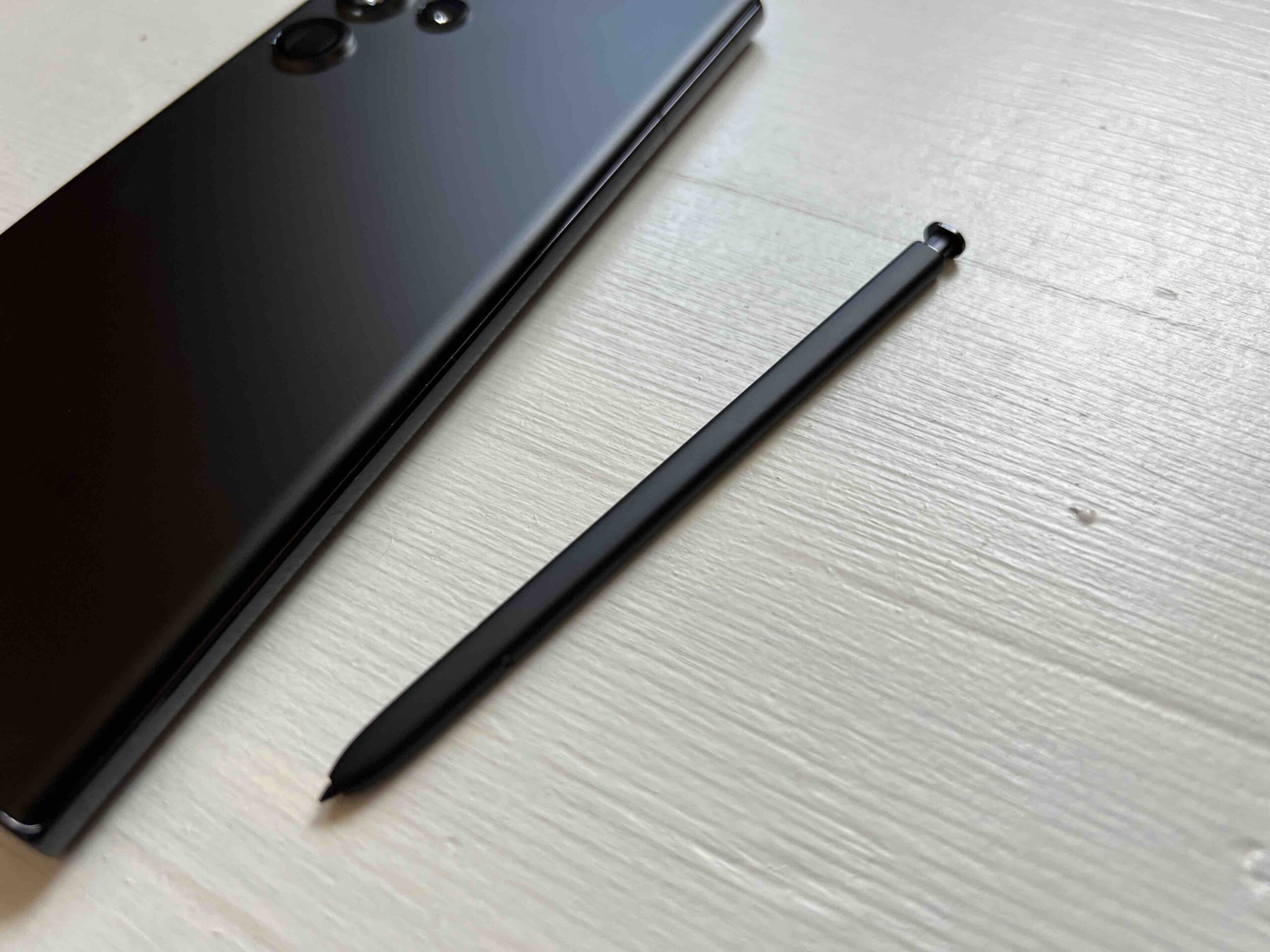 22 Ultra 16 22 Ultra 16