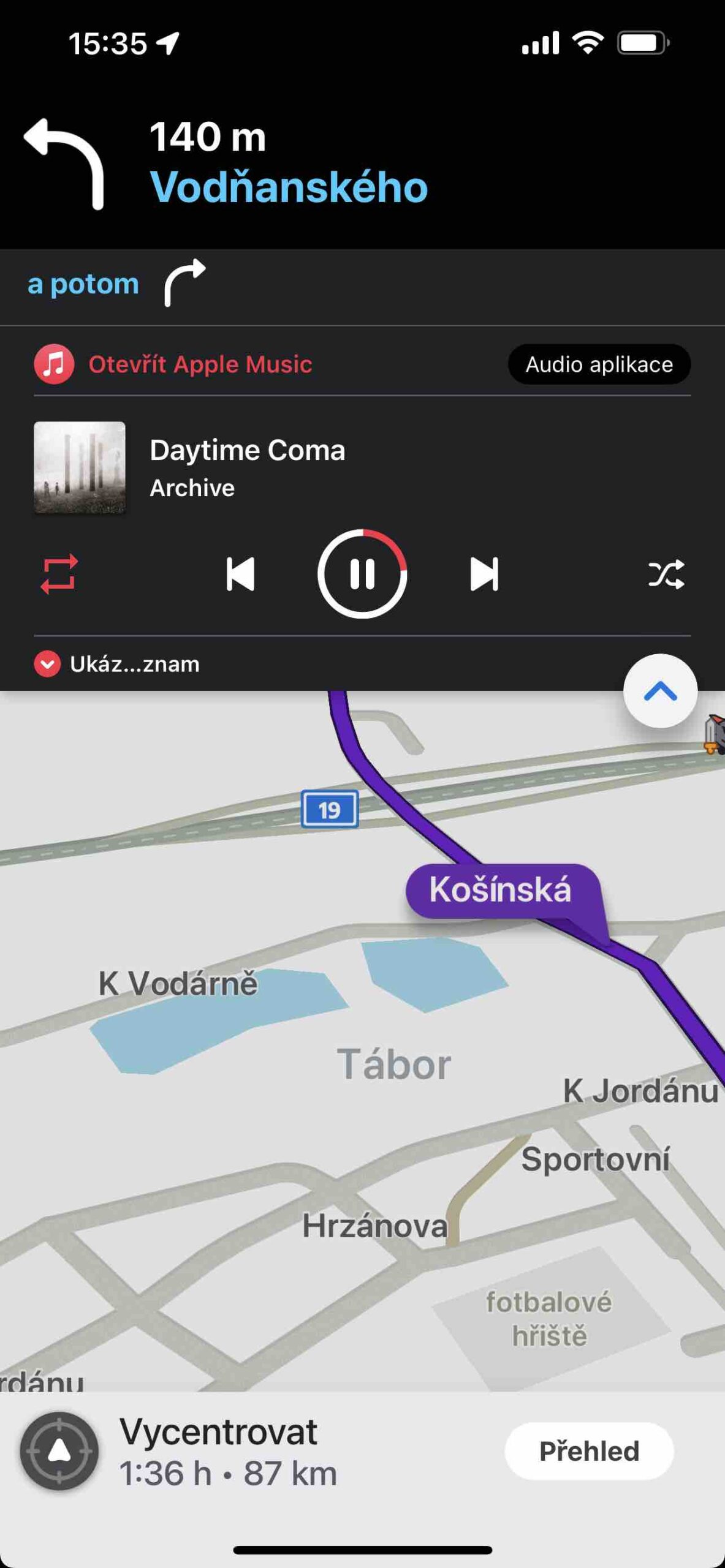 Waze Apple Music8 Waze Apple Music8