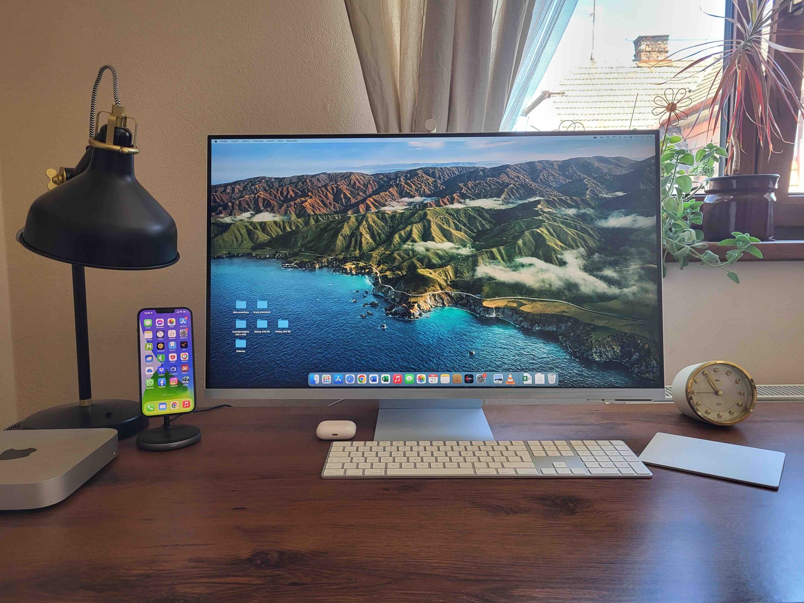 Smart Monitor M8 1