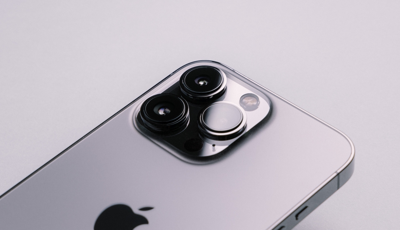 1560_900 iPhone 13 Pro 1560_900 iPhone 13 Pro