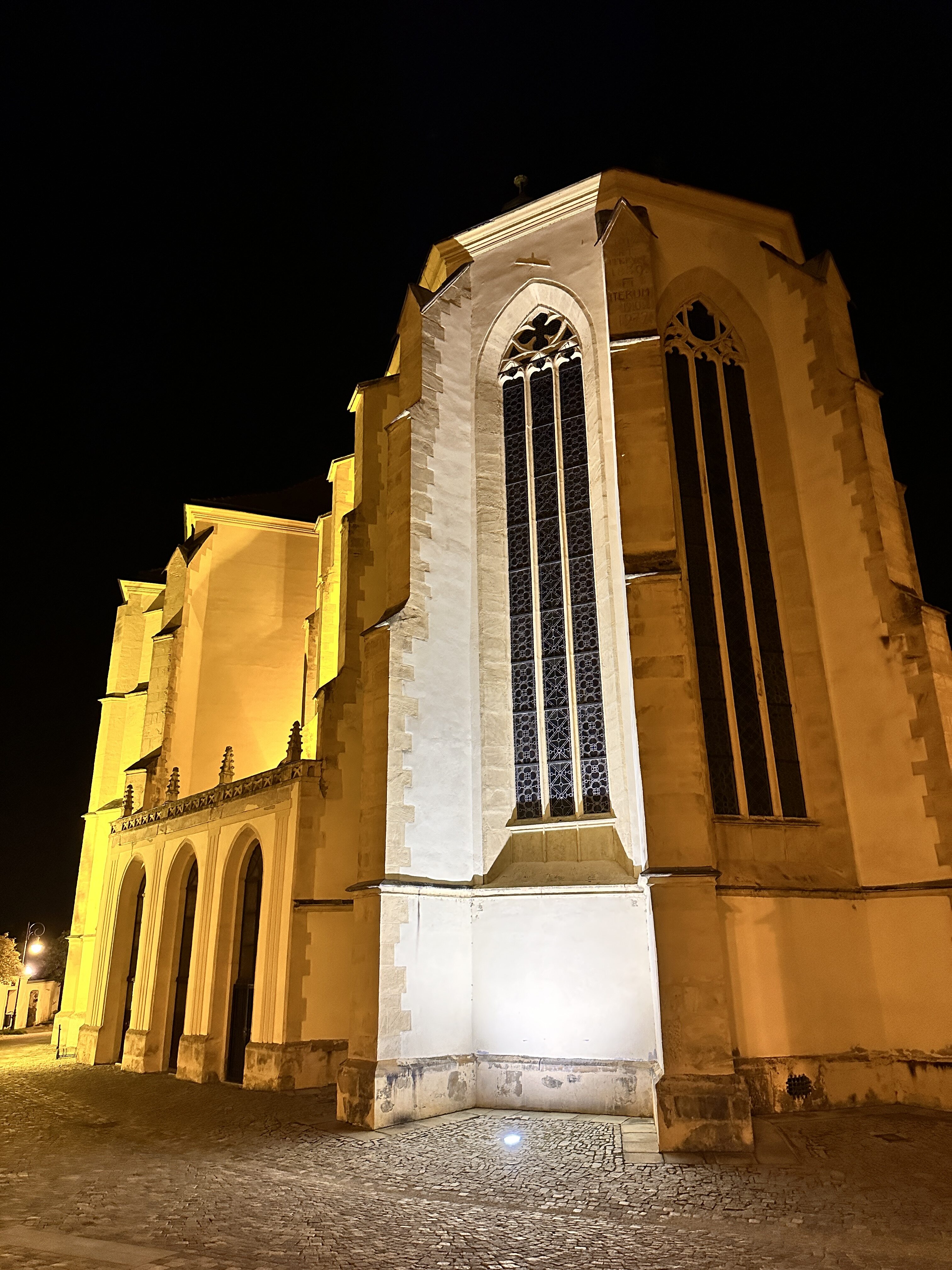 nocni foto iPhone 14 Pro 10