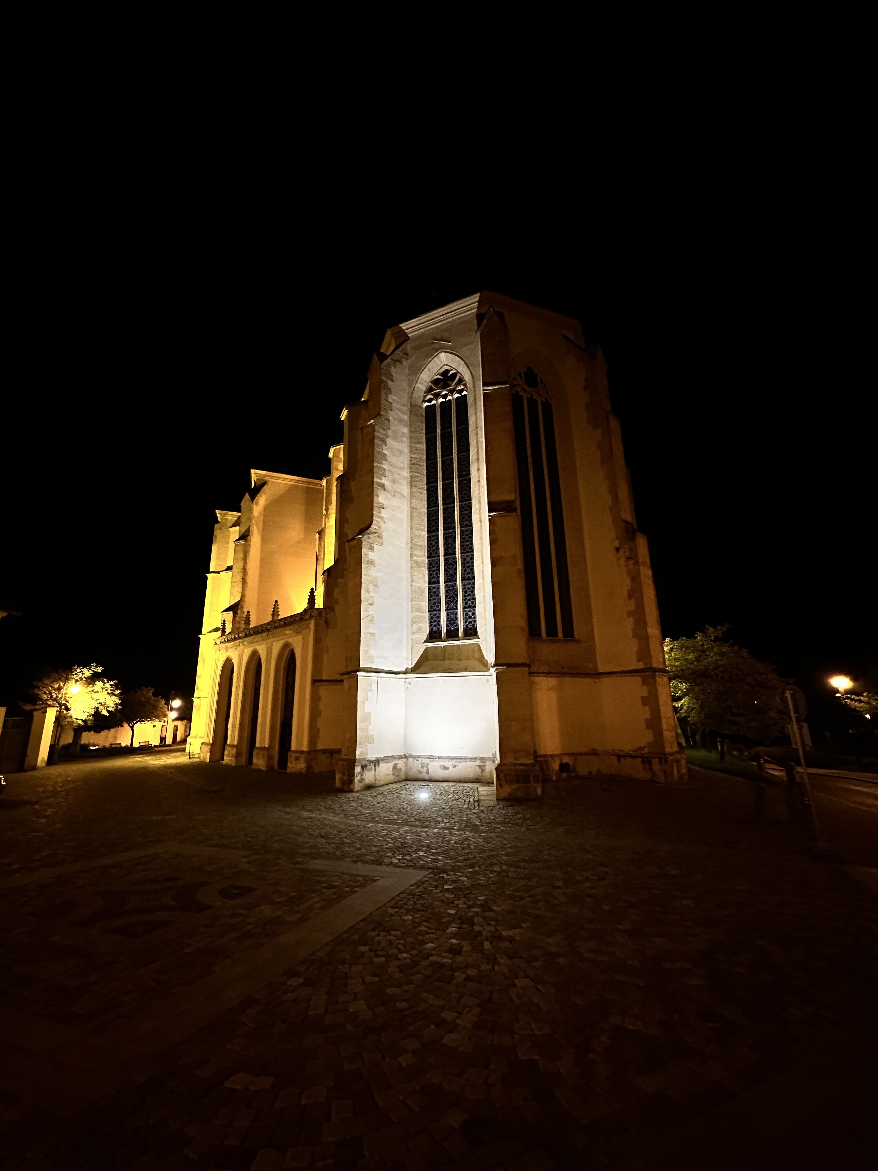 nocni foto iPhone 14 Pro 11