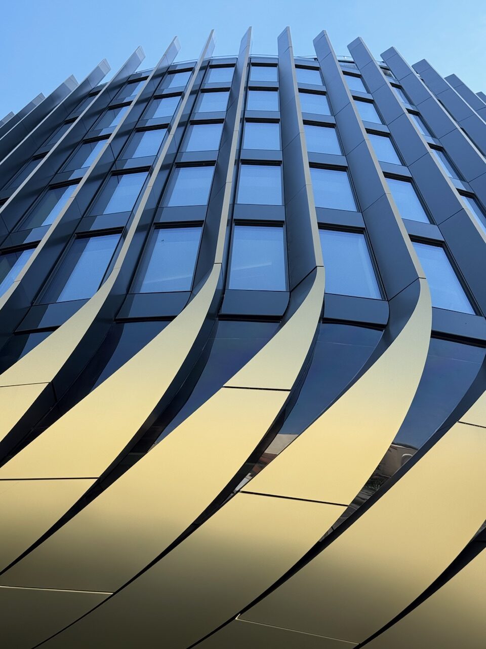 iPhone 16 Pro photo 10