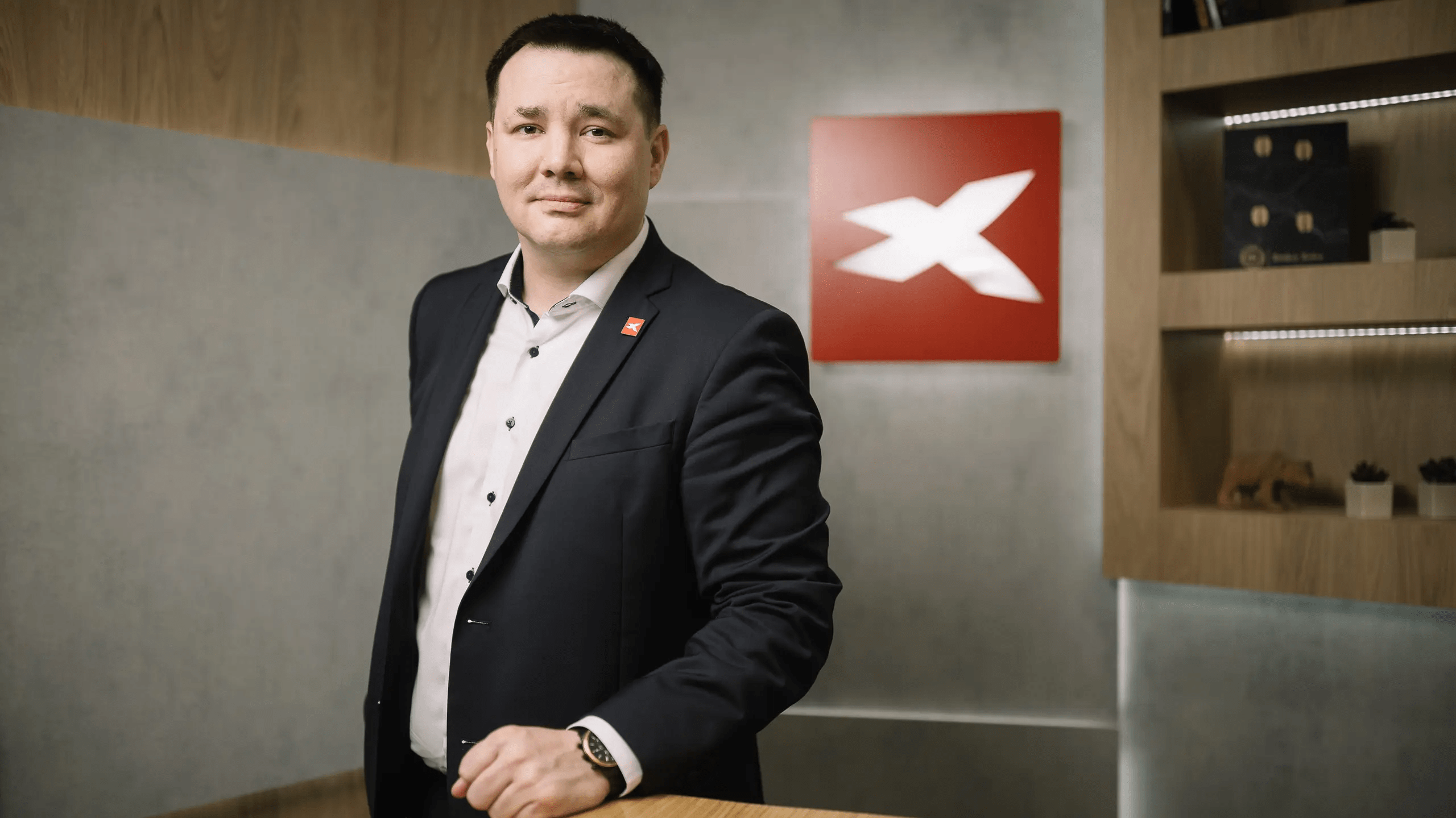 Vladimir Holovka min