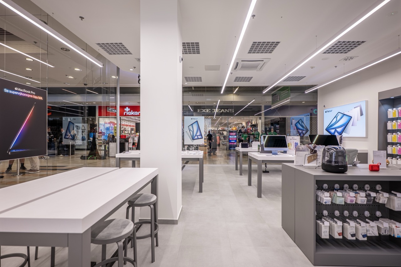 istores--5 ve velké velikosti istores 5 ve velké velikosti