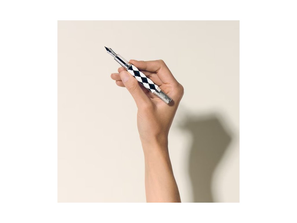 خودنویس مون‌بلانک ۱۳۱۹۶۸ ۲