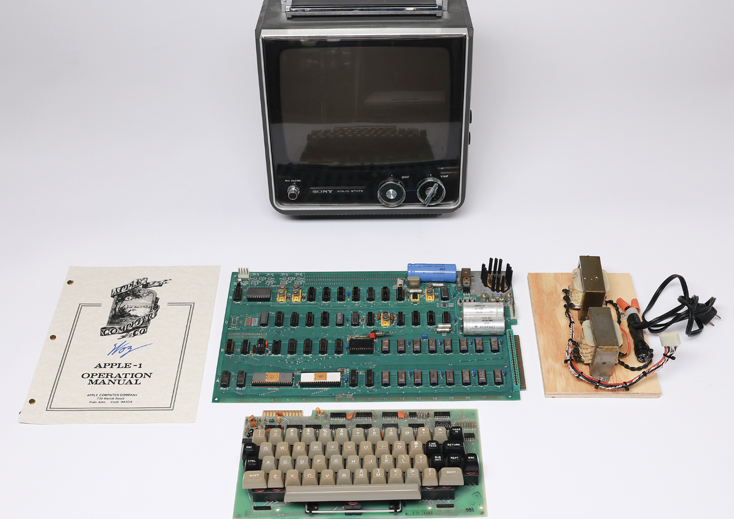 Apple 1 prototyp 2026 01 06 v 19.18.45